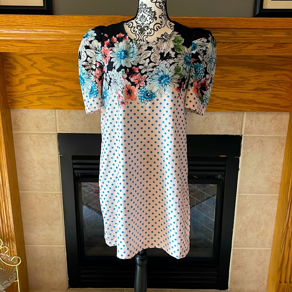 💗3/$12💗 NWT Grifflin Paris Floral Polka Dot Short Sleeve Dress W/Pockets